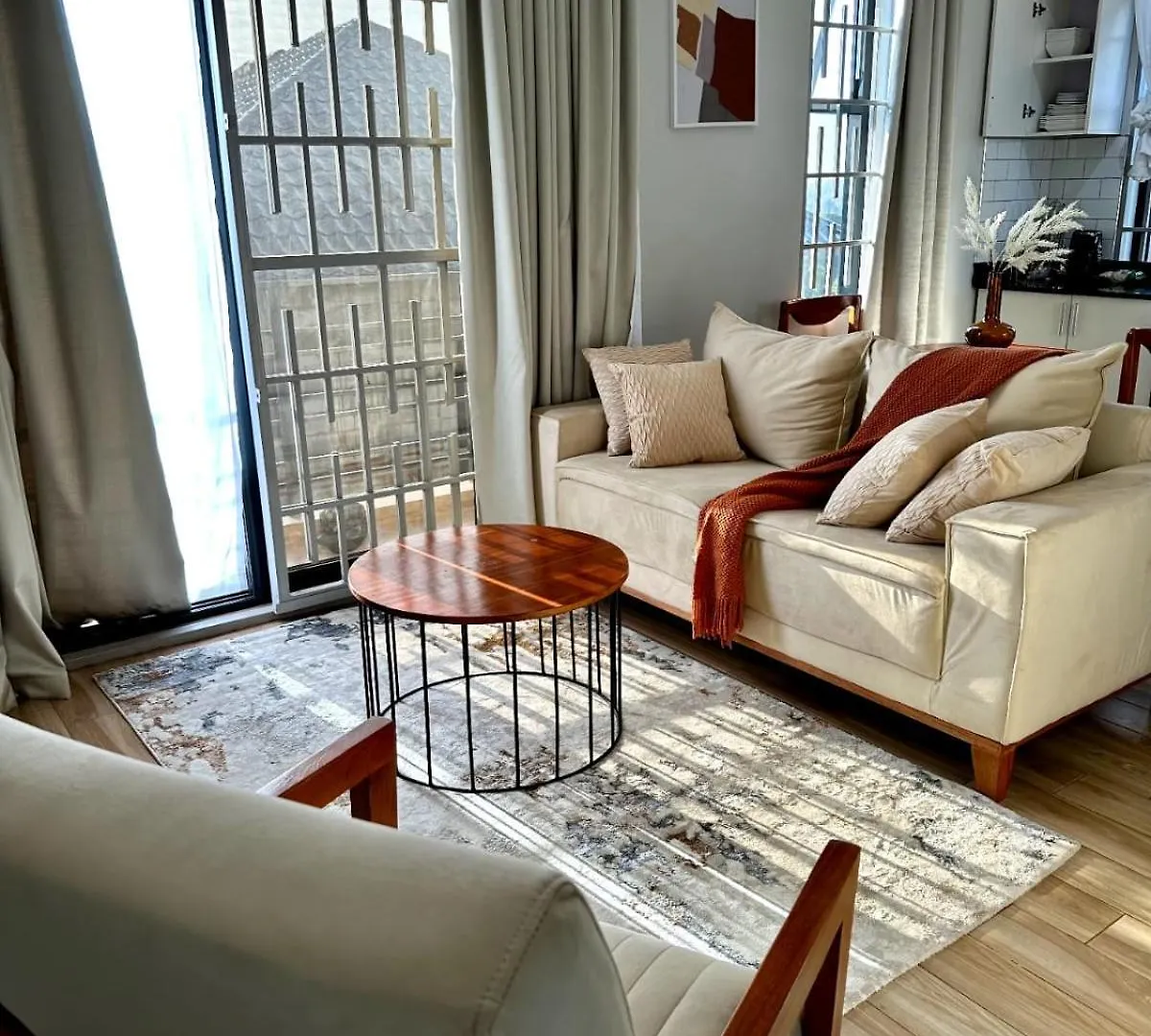 B&Z Luxury Apartments Kampala